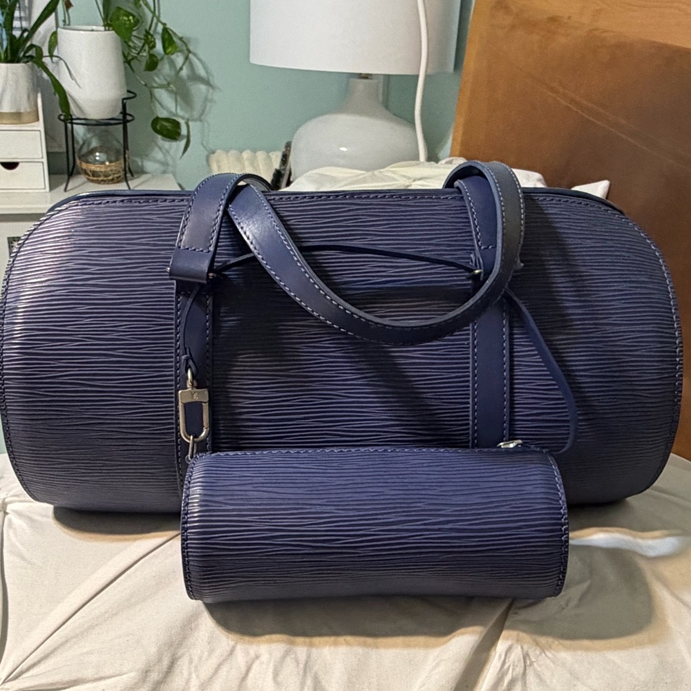 100% Authentic Louis VuittonBlue Epi Soufflot with pouch Silver hardware